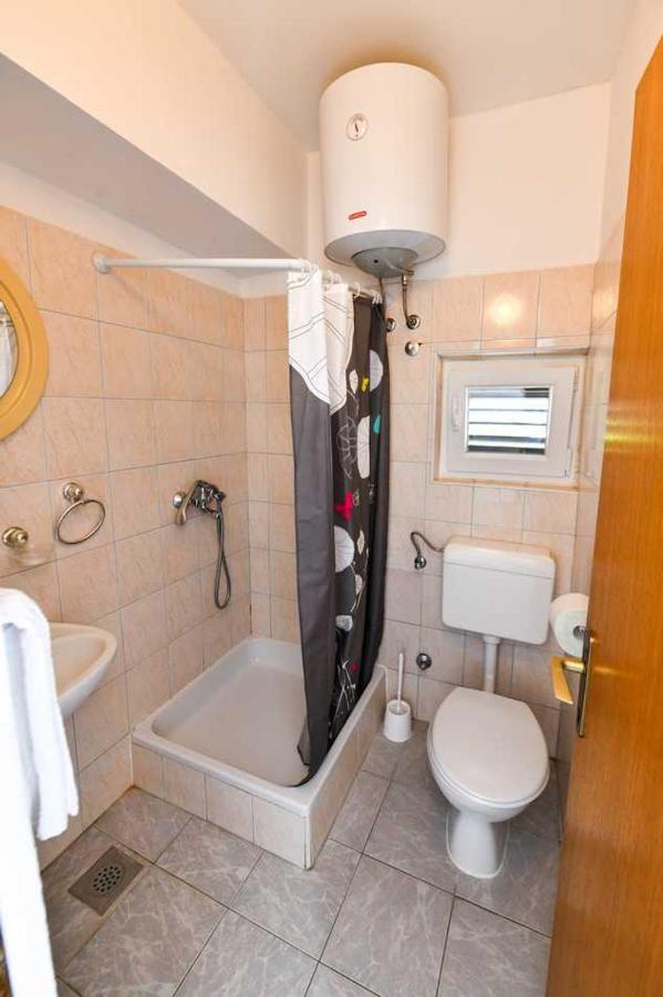 Perfect Vacation Apartments Омиш Экстерьер фото